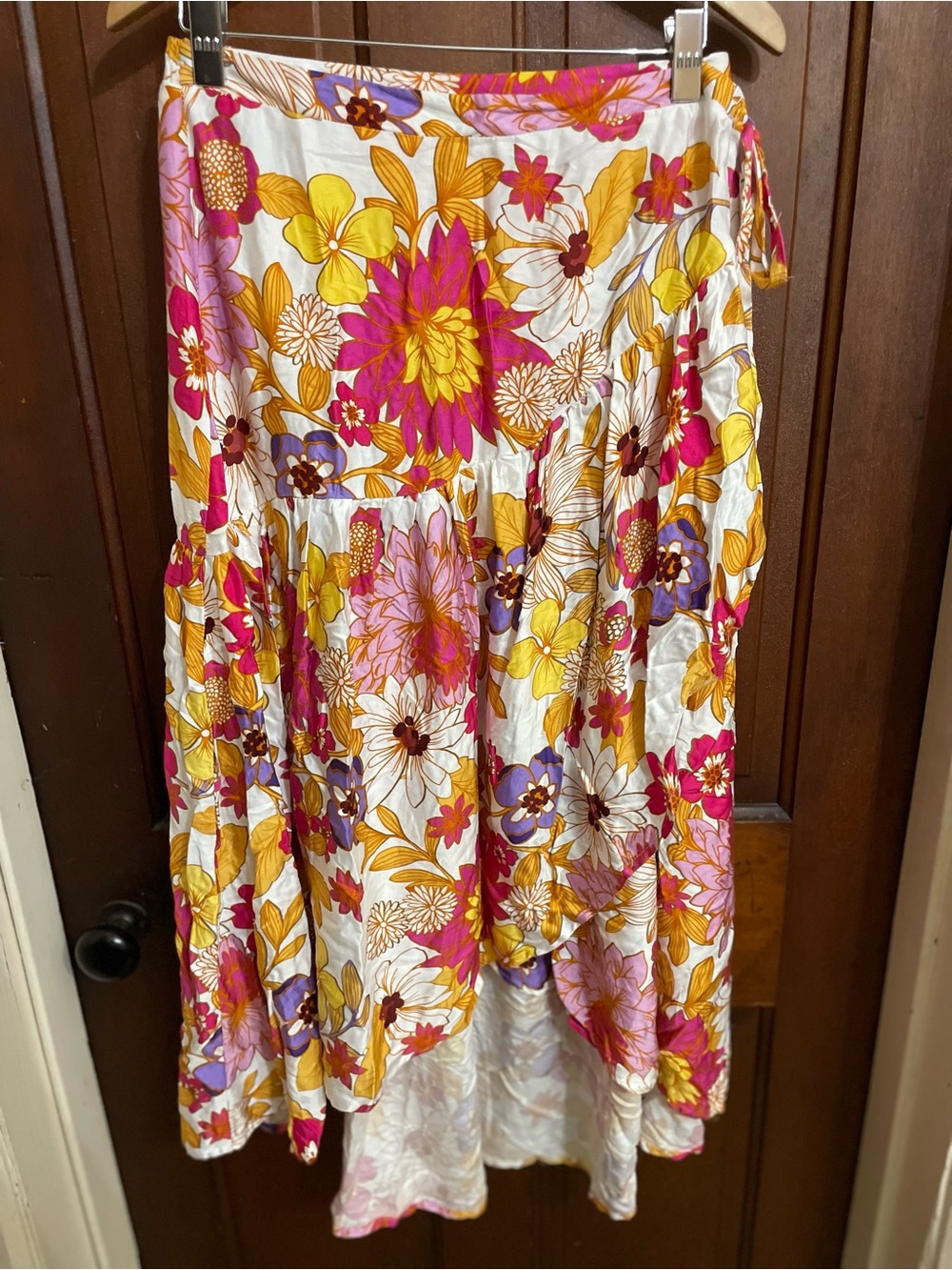 Cynthia Rowley women's large white floral wrap maxi skirt